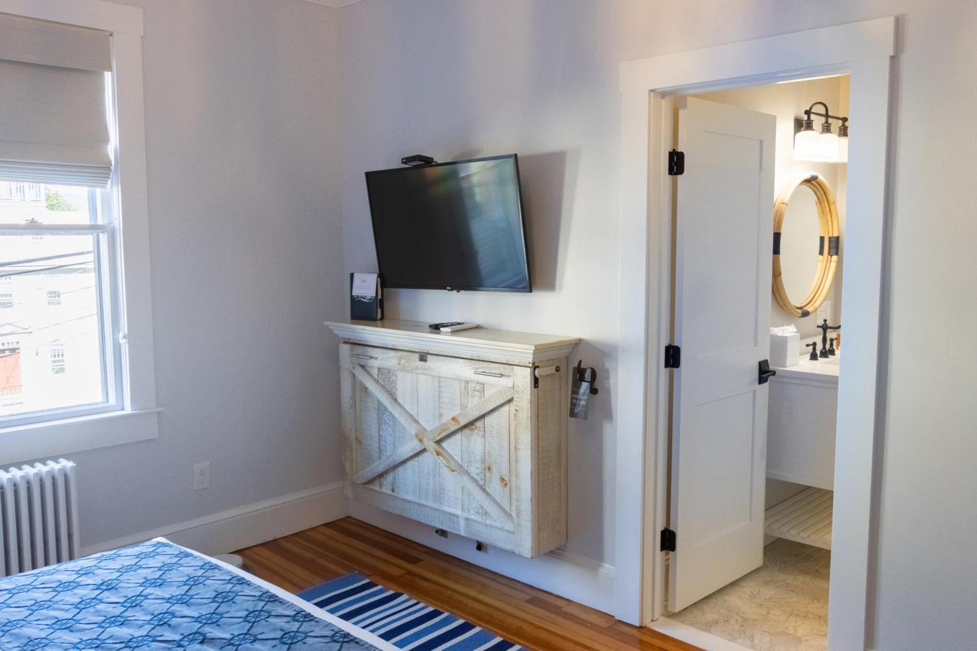 Paws On Pelham (Adults Only) Bed & Breakfast Newport Luaran gambar