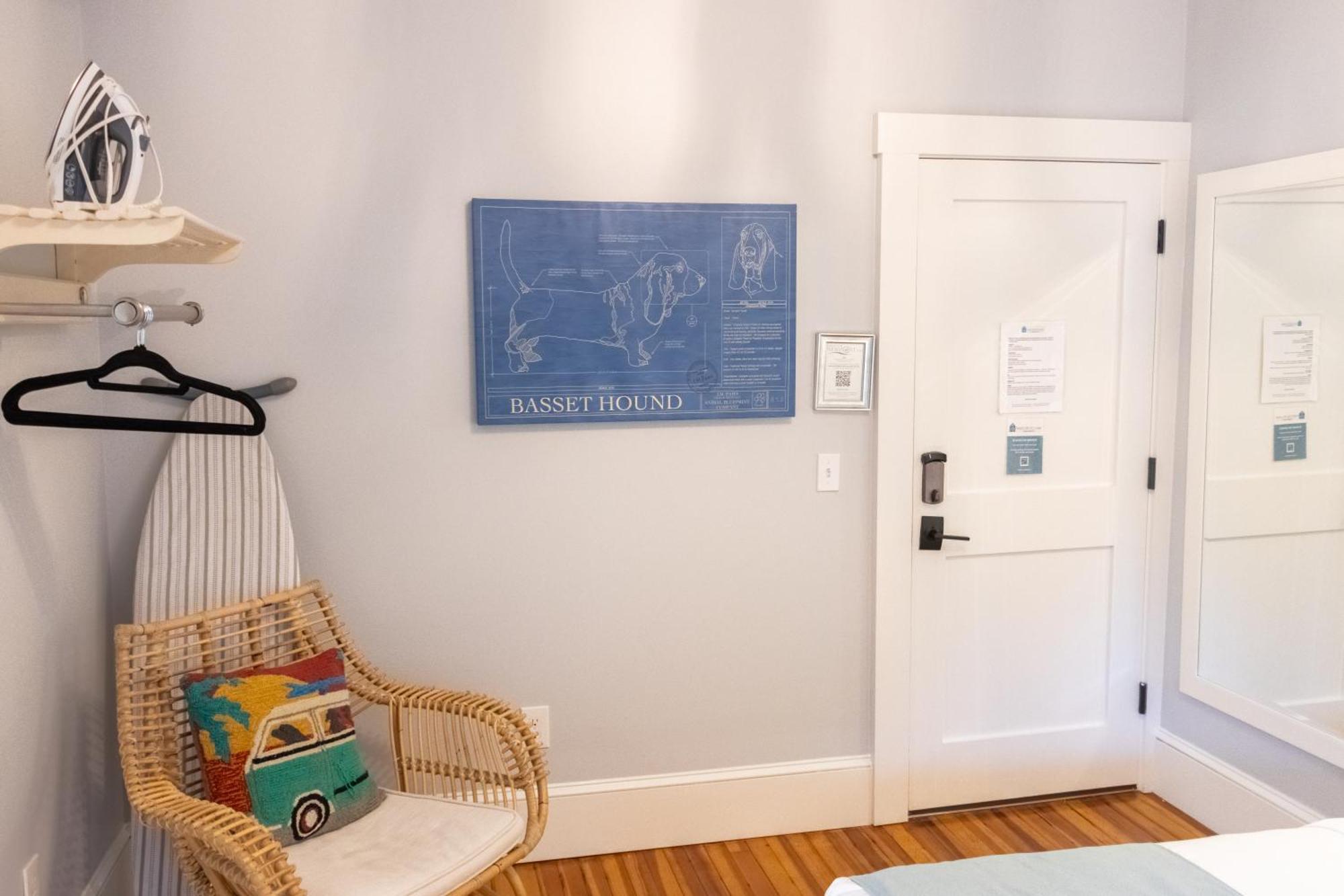 Paws On Pelham (Adults Only) Bed & Breakfast Newport Luaran gambar