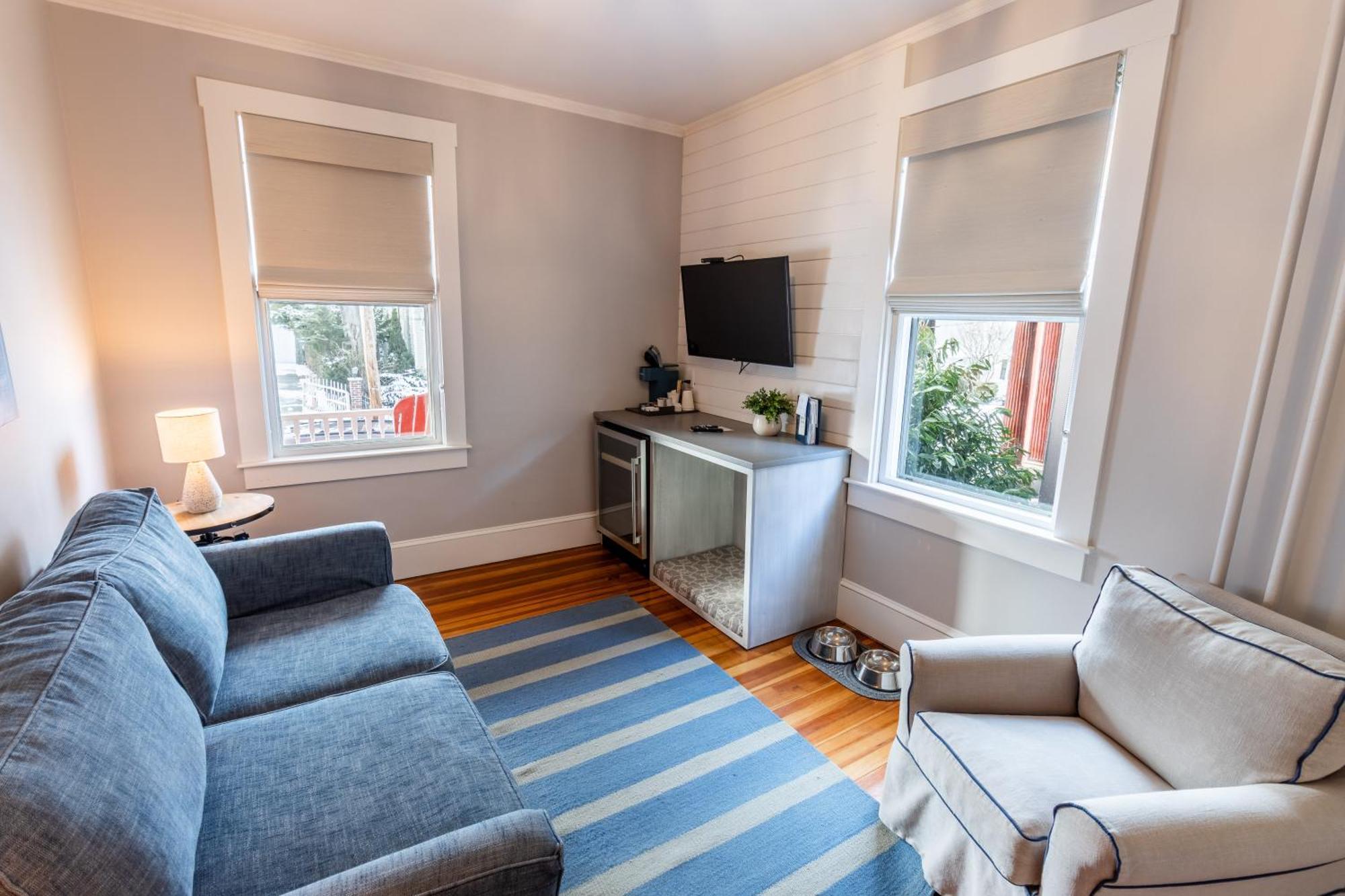 Paws On Pelham (Adults Only) Bed & Breakfast Newport Luaran gambar