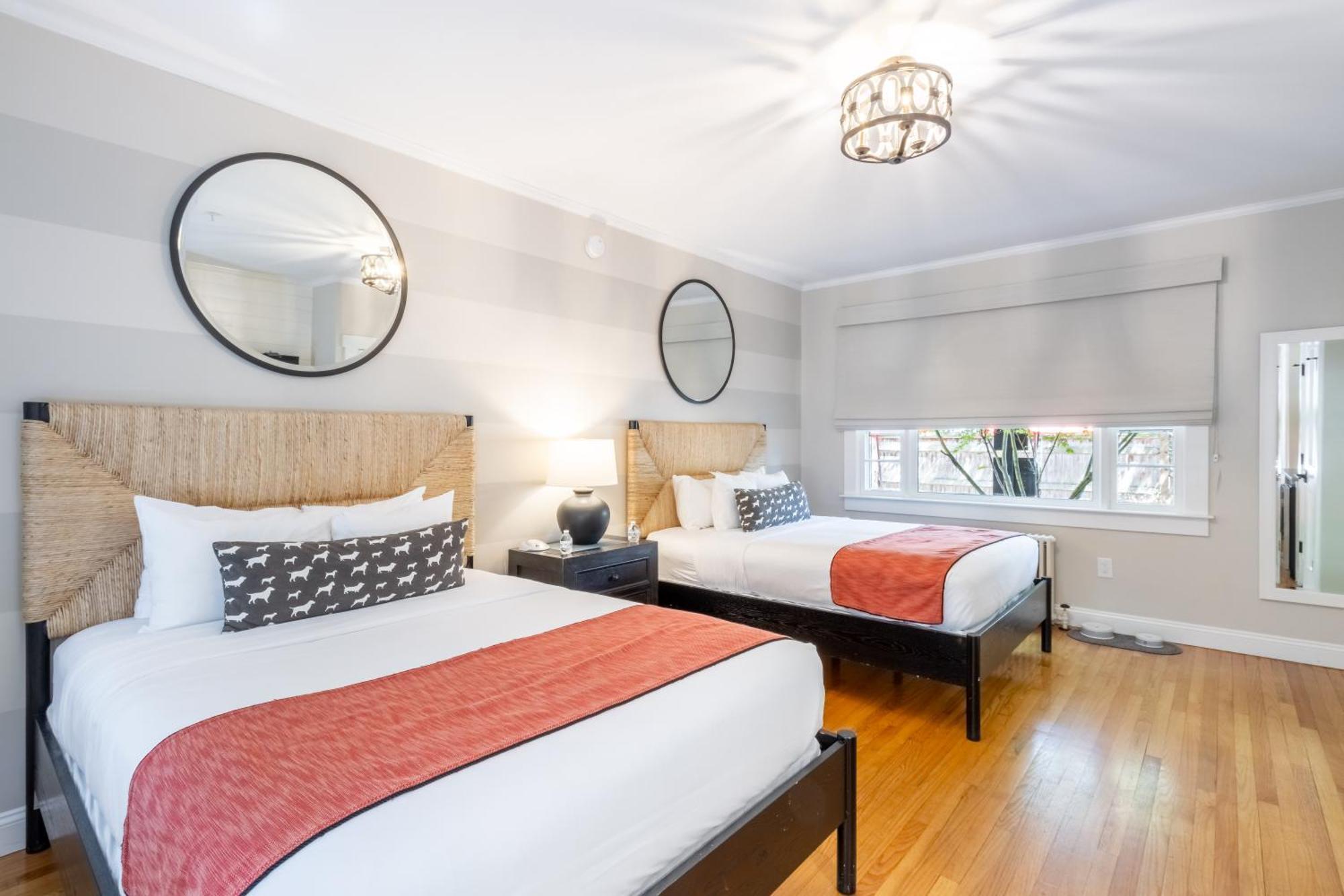 Paws On Pelham (Adults Only) Bed & Breakfast Newport Luaran gambar