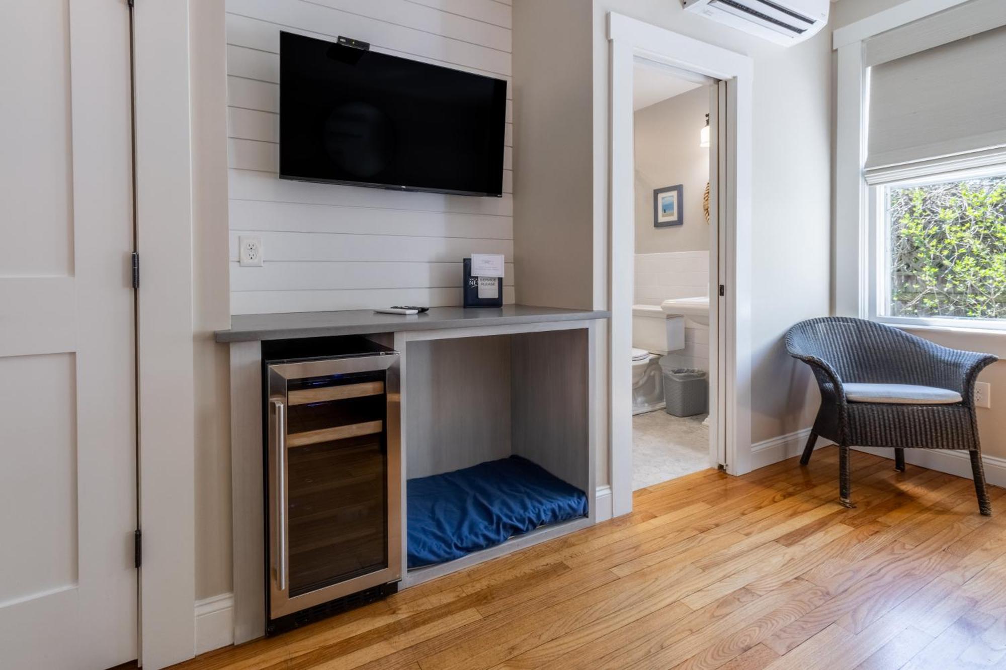 Paws On Pelham (Adults Only) Bed & Breakfast Newport Luaran gambar